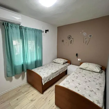 Peace شقة